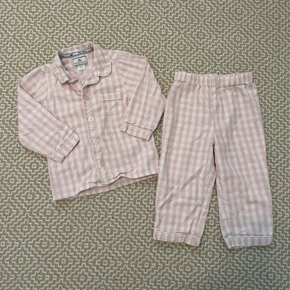 Cozy Pink Plaid Pajama Set with Long Sleeves